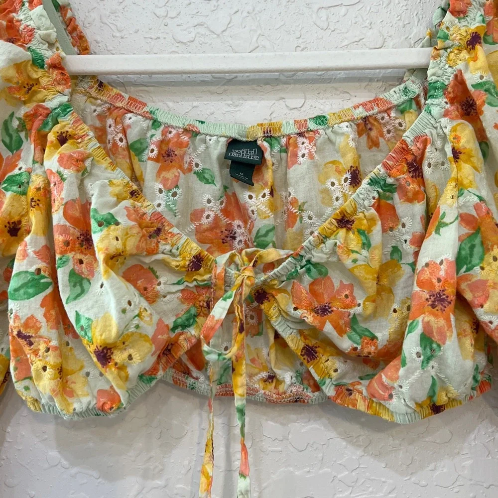Wild Fable Puff Long Sleeve Alkaid Tiny Top Floral Eyelet Front Tie Size M - Picture 4 of 12